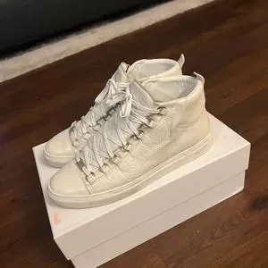 balenciaga arena ホワイト 28.0 balenciaga arena ホワイト 28.0 Buy Balenciaga Arena: New Releases